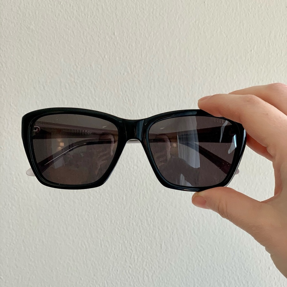 NWOT Elle sunglasses